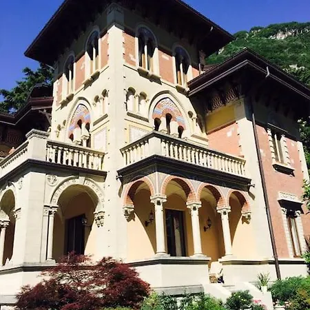 Como Luxury House
