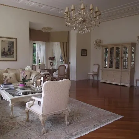 Como Luxury House Feriehus *