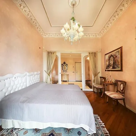 Como Luxury House